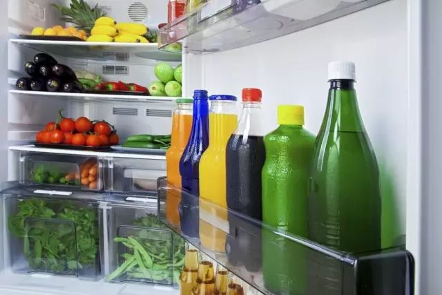 饭菜应该放凉了放冰箱?还是直接放冰箱?