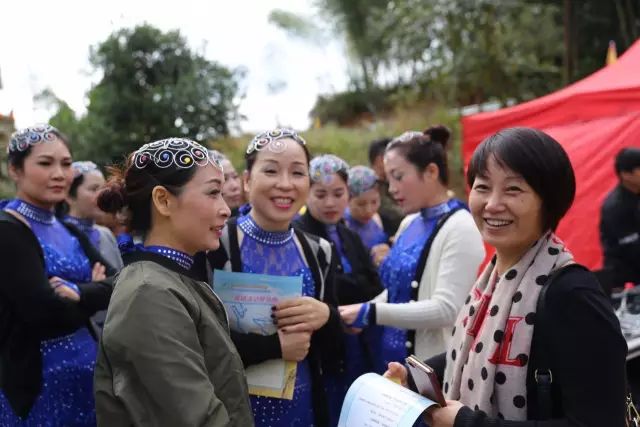 杨姓氏人口有多少_...刘、陈,这五个姓氏人口加起来近4亿,差不多占了中国总人(3)